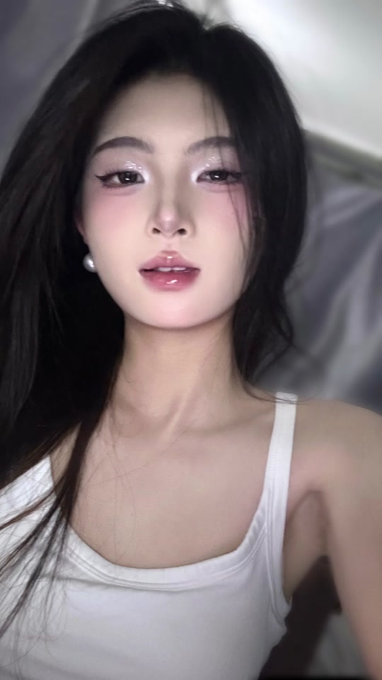 反差大赛今日精选视频第一季(反差表演)