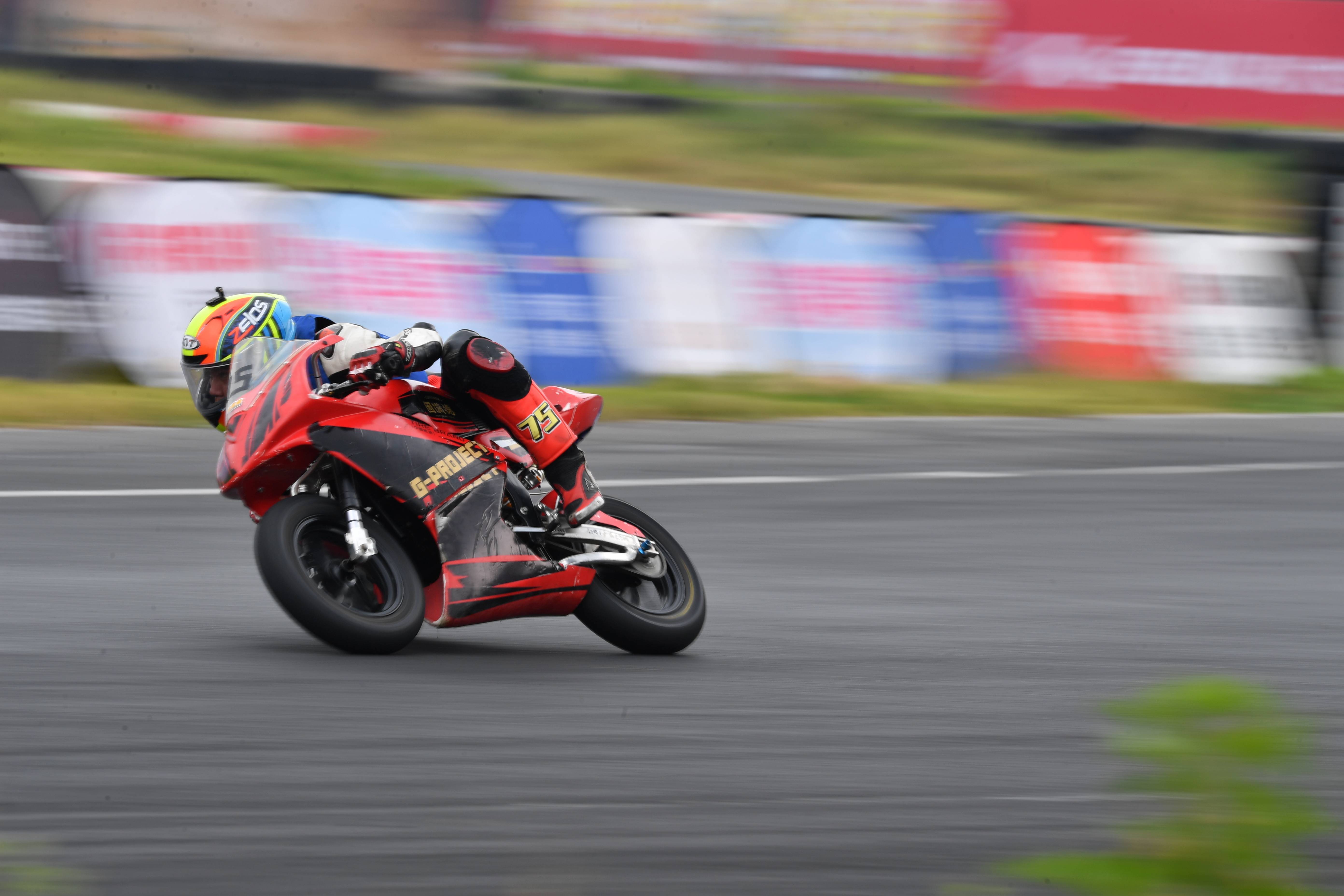 大赛摩托车图片(大赛摩托车是什么意思) 大赛摩托车图片(大赛摩托车是什么意思)