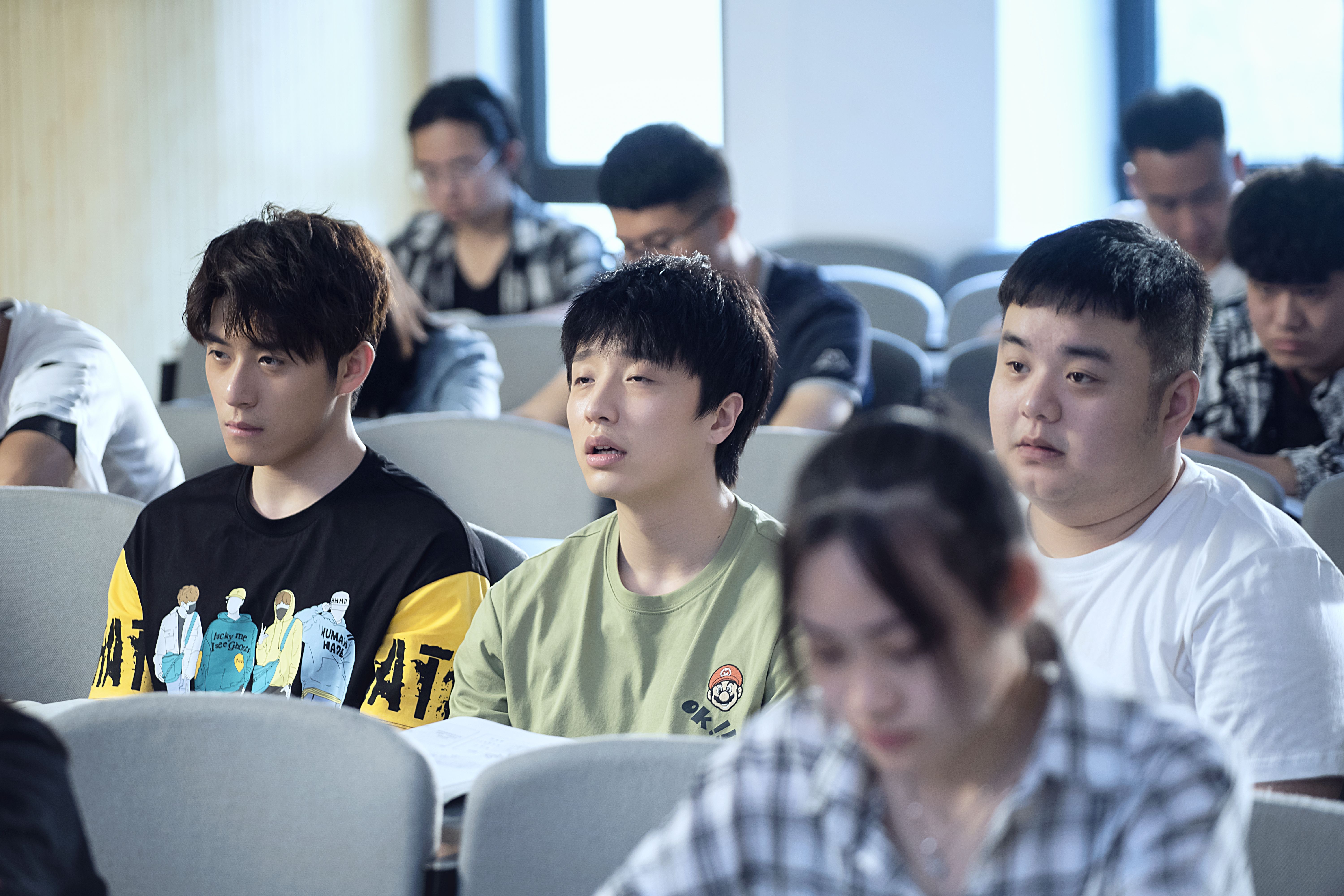 吃瓜校园大赛最新视频回放(吃瓜比赛游戏规则) 吃瓜校园大赛最新视频回放(吃瓜比赛游戏规则)