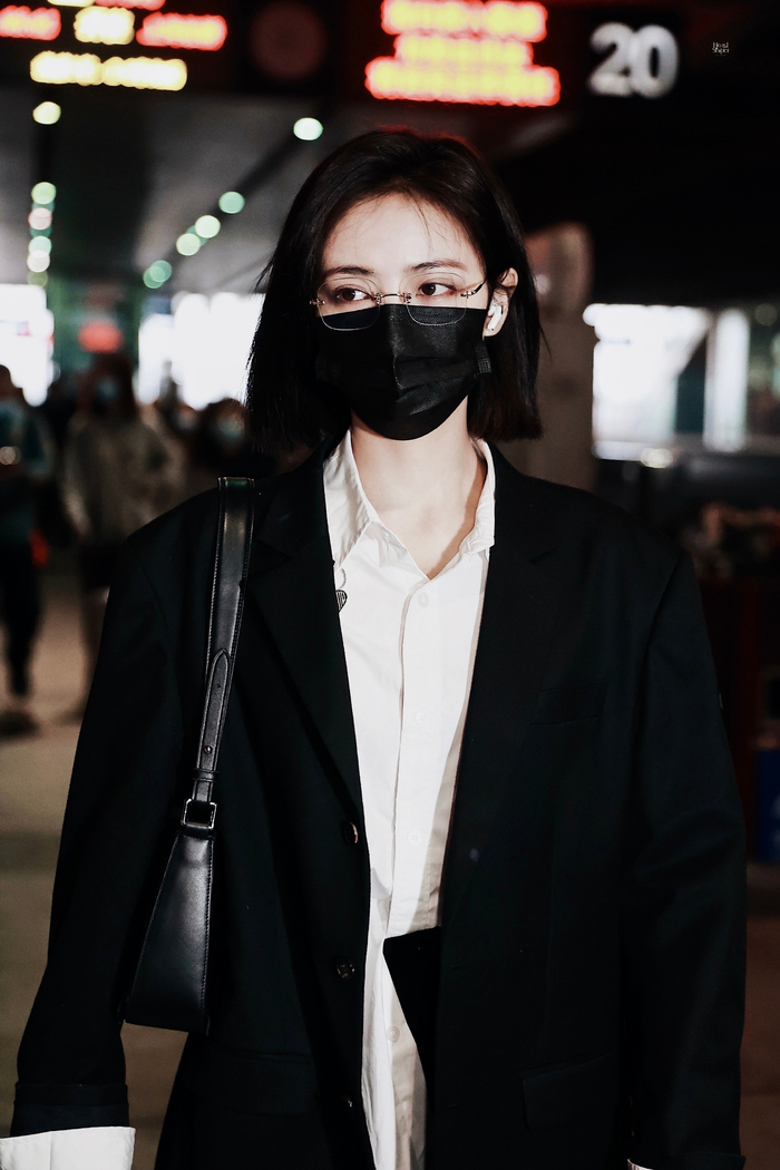 今日反差大赛精华合集在线观看(今日反思图片) 今日反差大赛精华合集在线观看(今日反思图片)