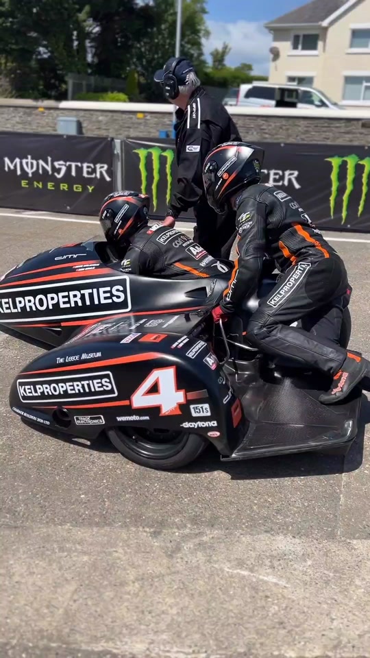 曼岛摩托车大赛(摩托车曼岛比赛) 曼岛摩托车大赛(摩托车曼岛比赛)