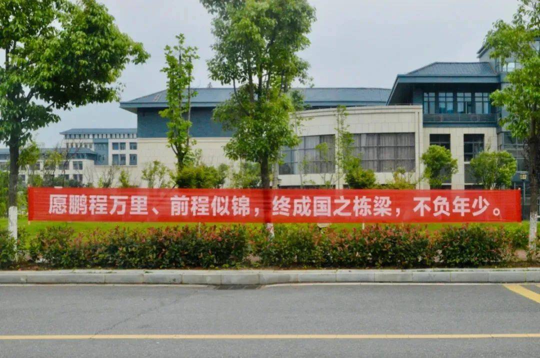 关于往期内容-每日反差大赛的信息 关于往期内容-每日反差大赛的信息