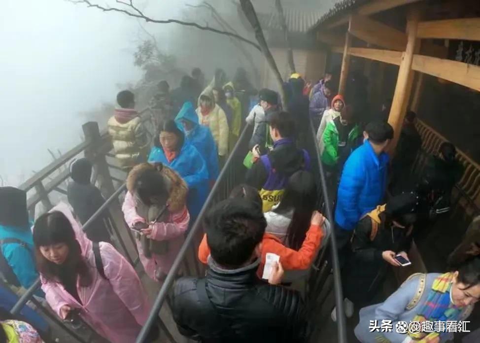 五一反差大赛校园赛选手故事(五一爆料每日必吃)