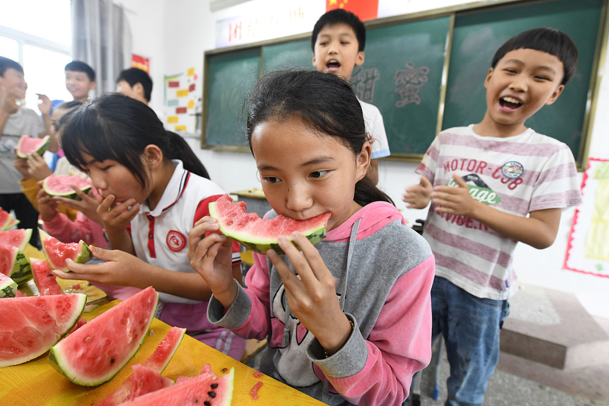 校园大赛吃瓜聚吃瓜爆料视频大全(吃瓜比赛搞笑视频) 校园大赛吃瓜聚吃瓜爆料视频大全(吃瓜比赛搞笑视频)