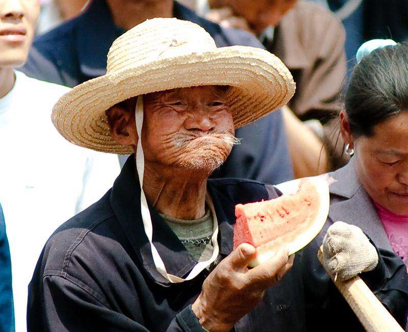 我想看吃瓜群众(我想看吃瓜群众的视频)