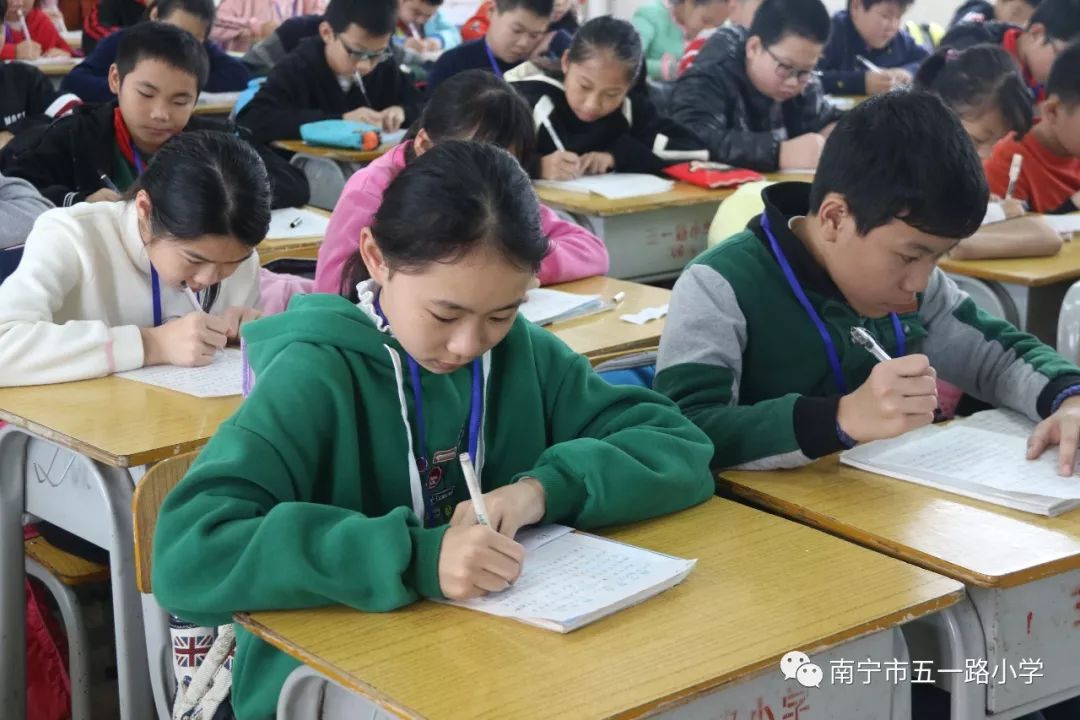 51校园大赛在线观看(51校园百度下载)